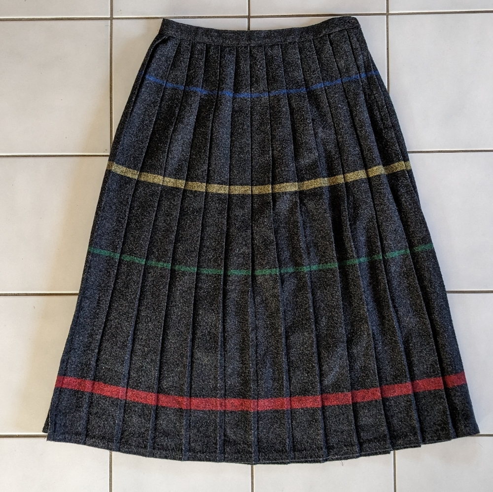 Vintage | Wool | High-waisted Skirt | Waist 27" | Gray, Yellow, Blue, and Red